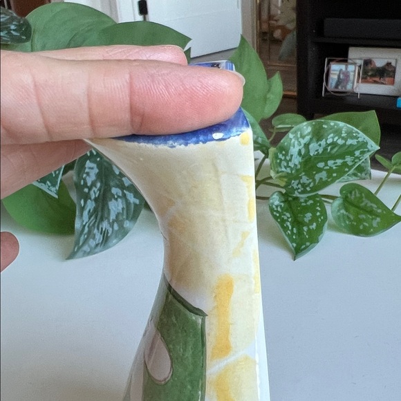 Vintage Ceramic Floral Wall Pocket Vase - Picture 12 of 16